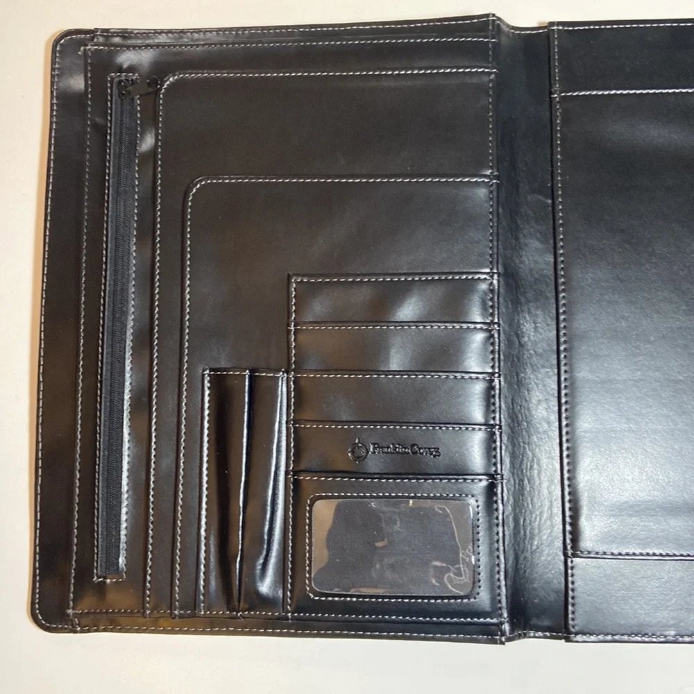 Franklin Covey Black Faux Croco Leather Binder File Holder Notepad Folder